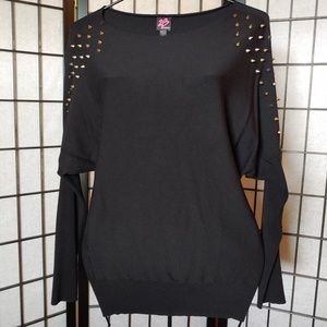 Black babe sweater with spikes!